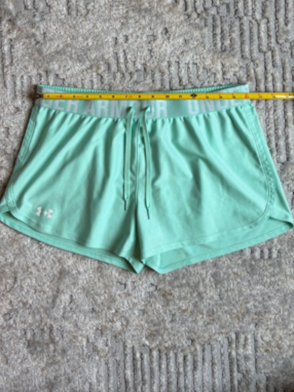UNDER ARMOUR HeatGear Mint Teal Running Shorts Size M - Picture 4 of 6
